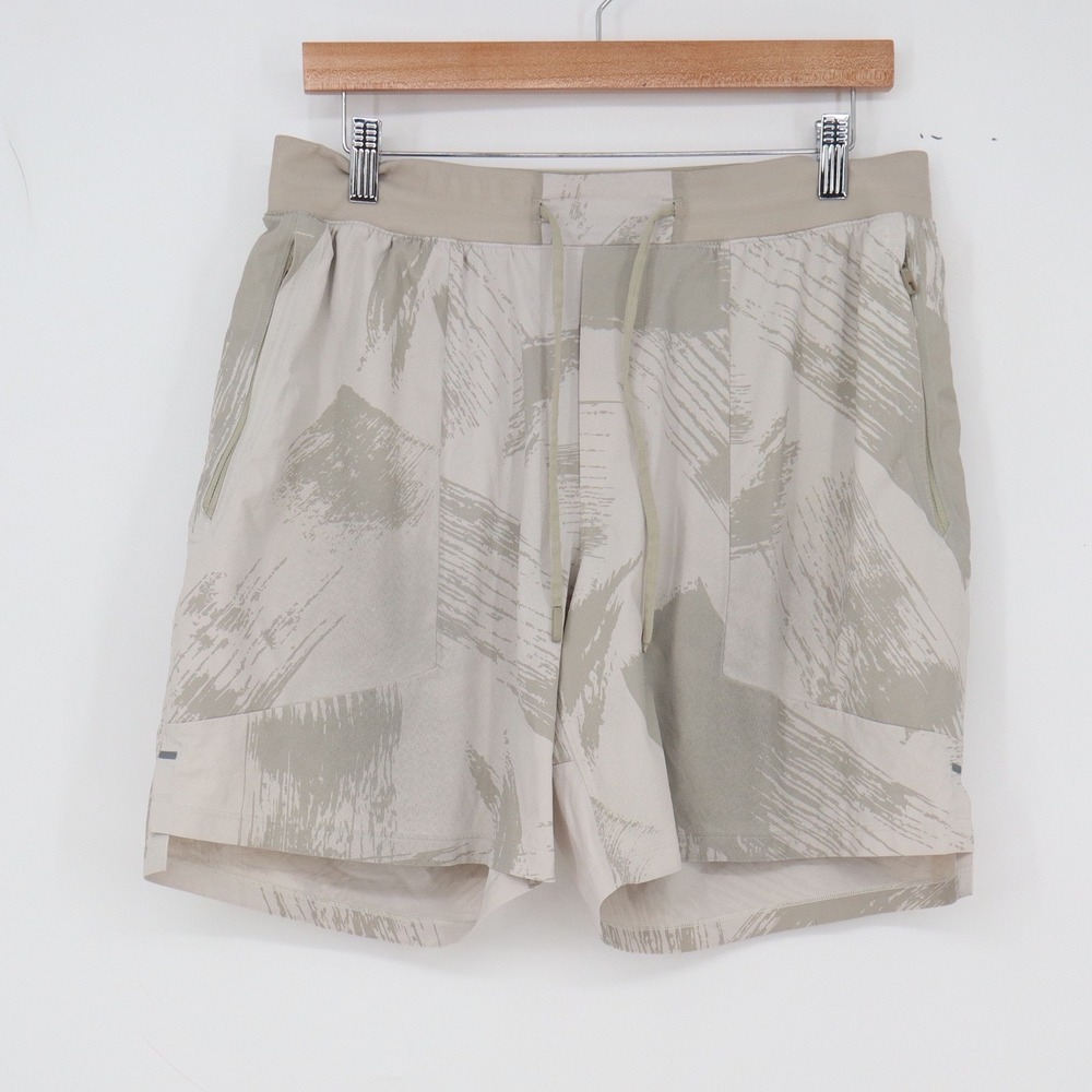 Lululemon Shorts Mens L Pace Breaker 7" Tan Abstract Brushstroke Excellent